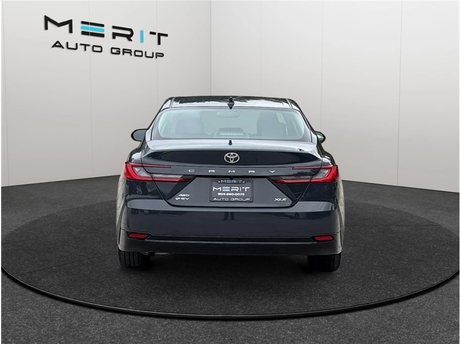 2025 Toyota Camry 9th Gen - Image 8 of 21