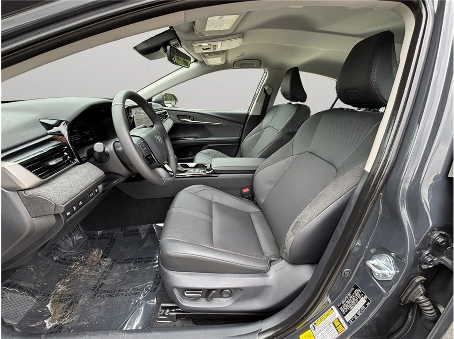 2025 Toyota Camry 9th Gen - Image 2 of 21