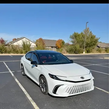 2025 Toyota Camry Hybrid XSE