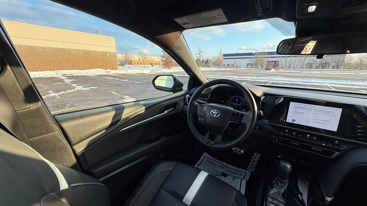 2025 Toyota Camry 9th Gen - Image 12 of 21