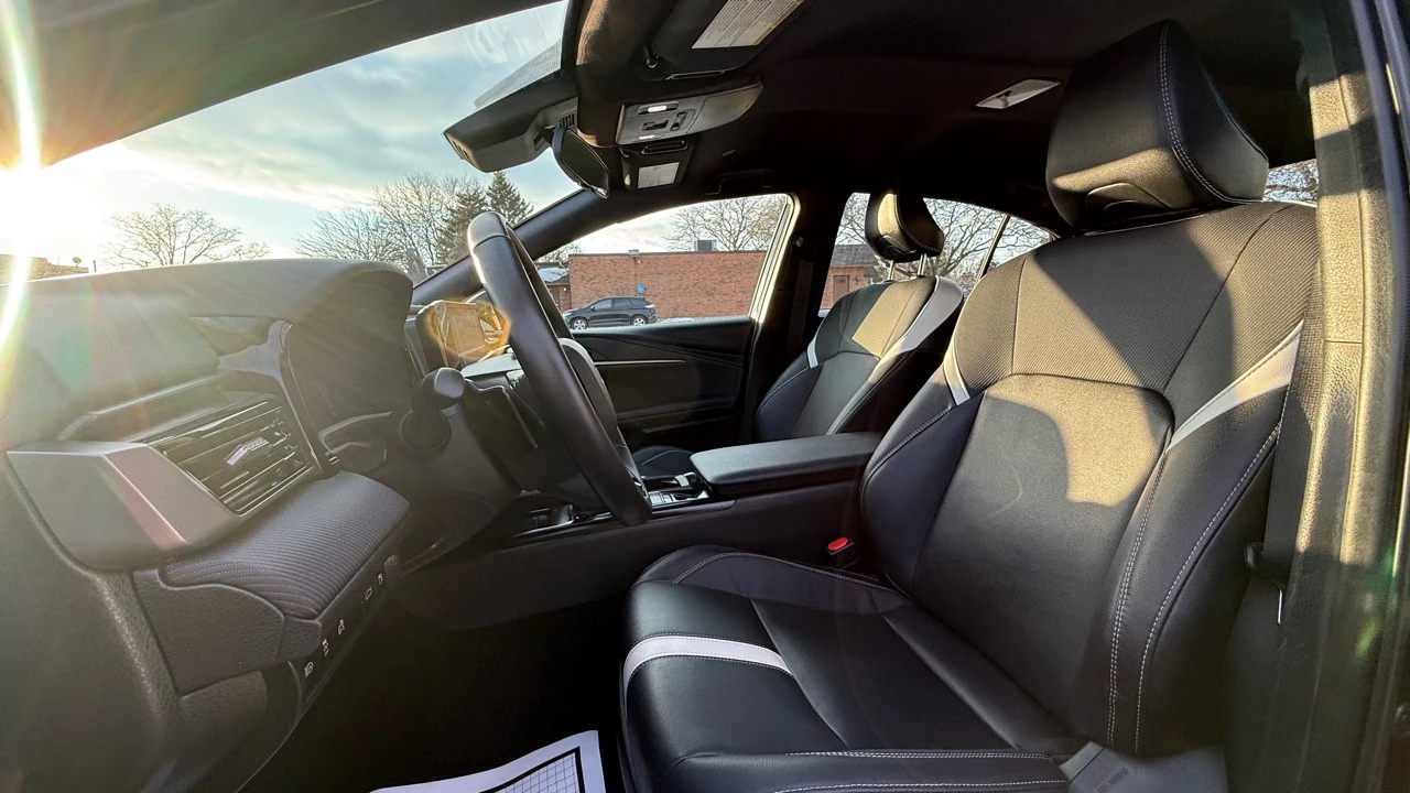 2025 Toyota Camry 9th Gen - Image 10 of 21