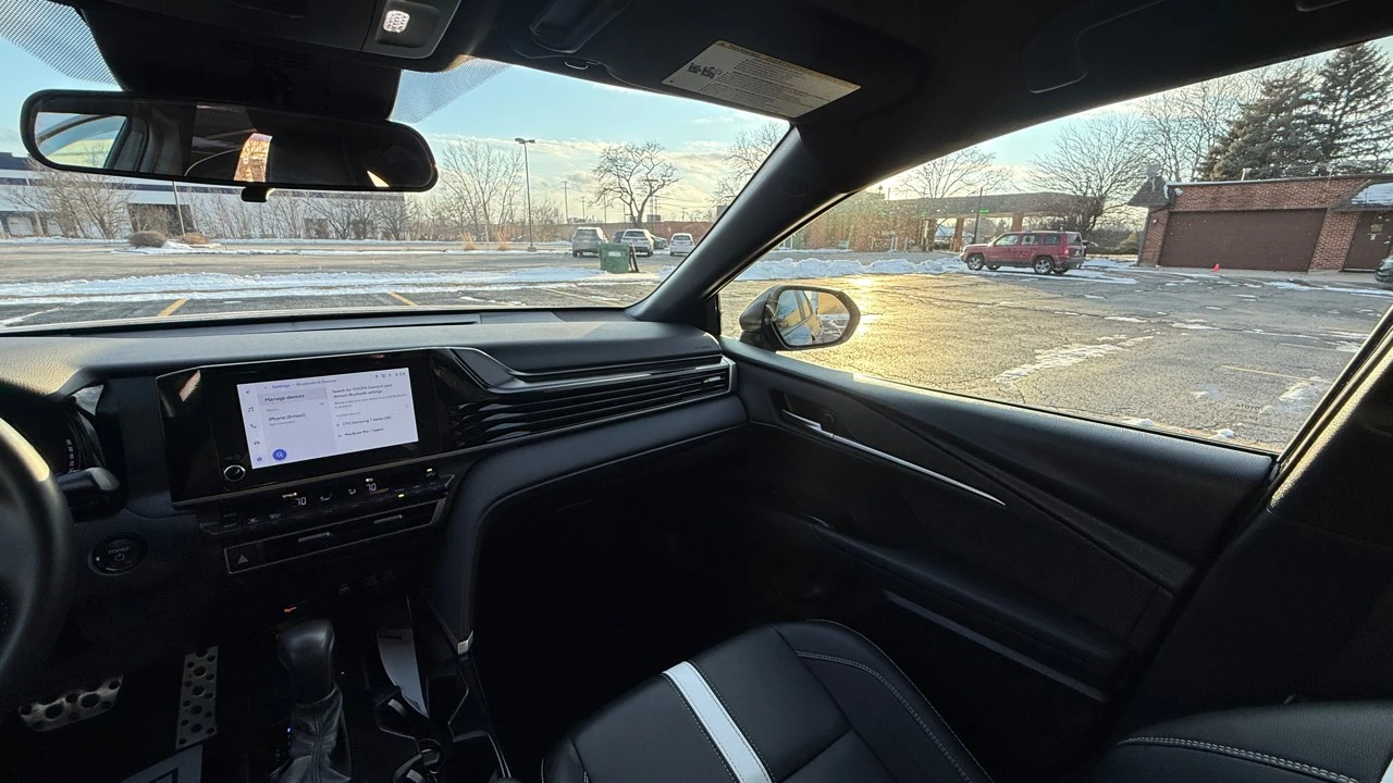 2025 Toyota Camry 9th Gen - Image 19 of 21