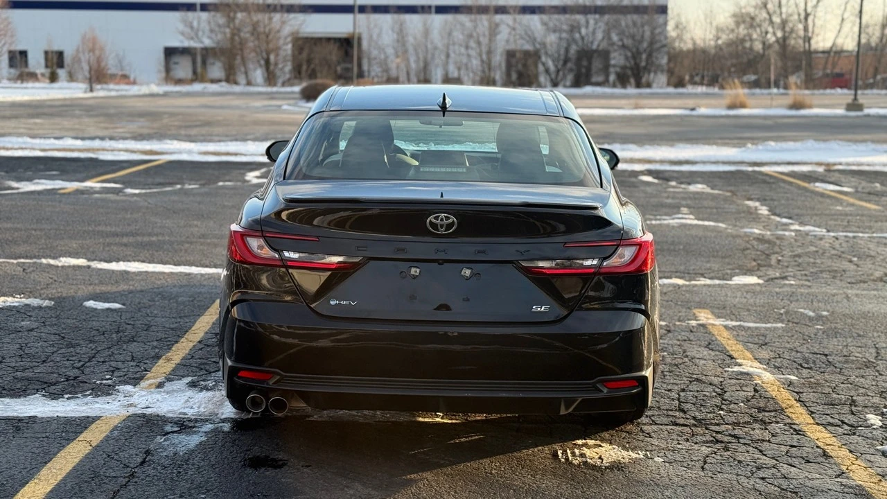2025 Toyota Camry 9th Gen - Image 6 of 21