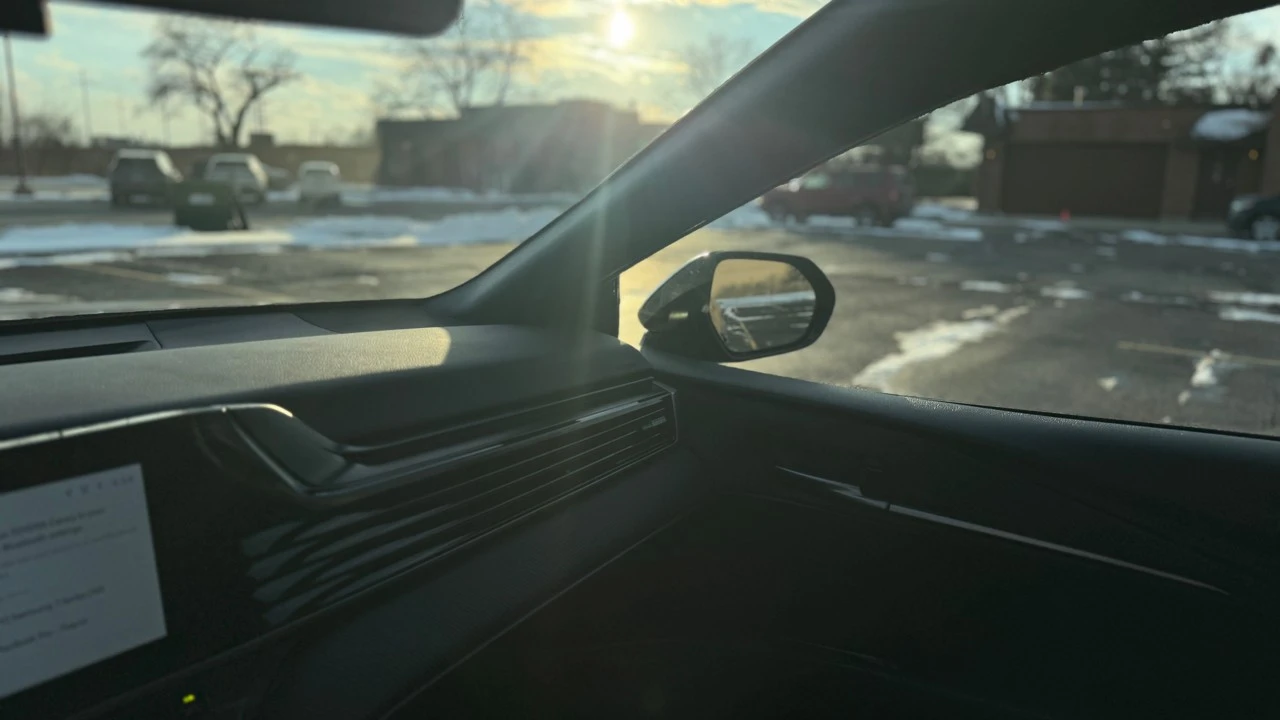 2025 Toyota Camry 9th Gen - Image 20 of 21