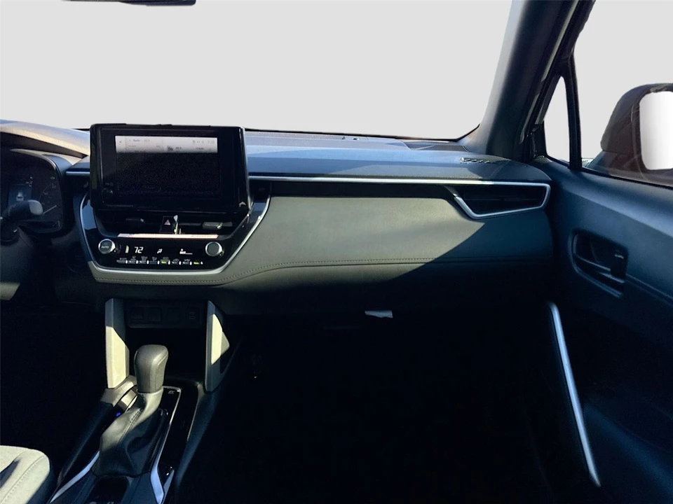 2025 Toyota Corolla Cross - Image 20 of 21