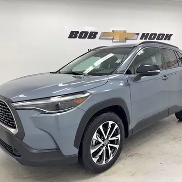 2025 Toyota Corolla Cross XLE