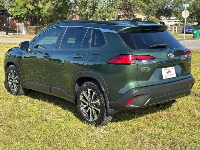 2025 Toyota Corolla Cross - Image 6 of 21