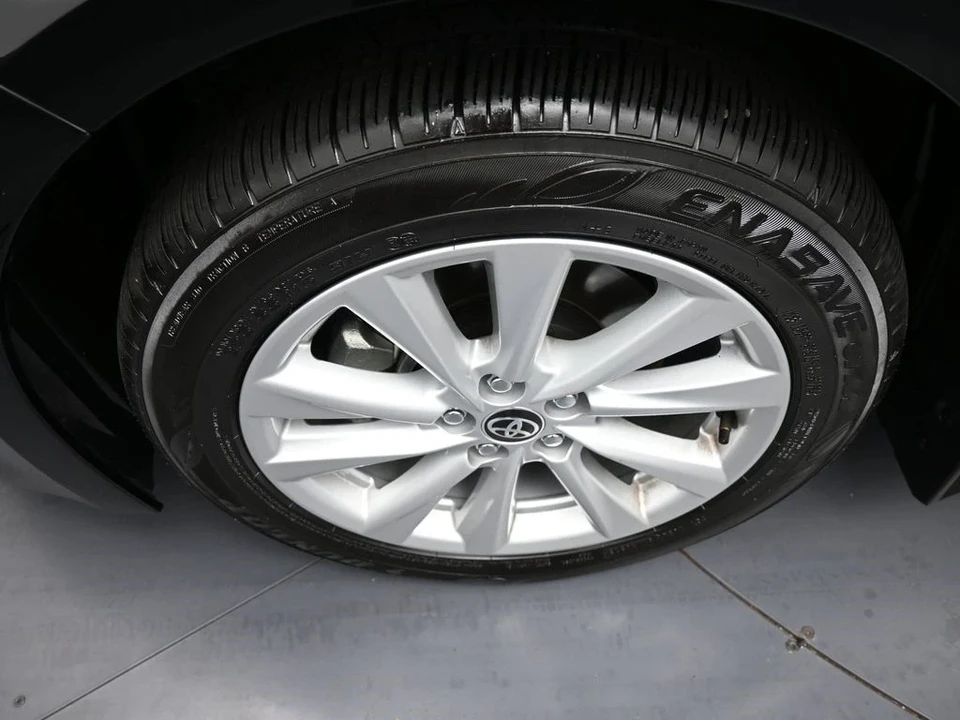 2025 Toyota Corolla 12th Gen - Image 14 of 21