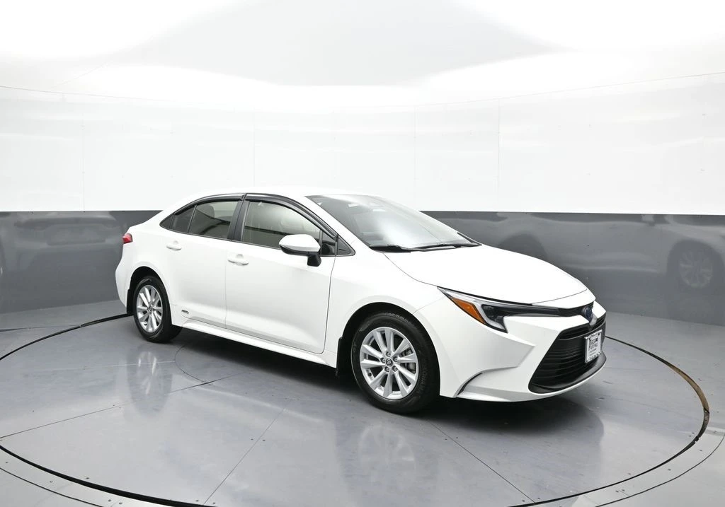 2025 Toyota Corolla 12th Gen - Image 4 of 12