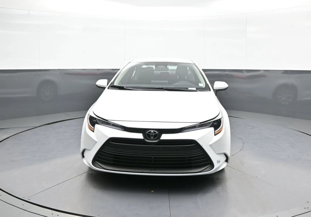 2025 Toyota Corolla 12th Gen - Image 2 of 12