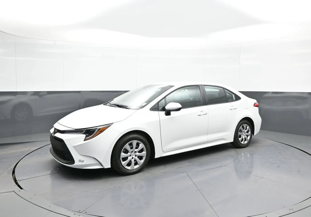 2025 Toyota Corolla 12th Gen - Image 10 of 12