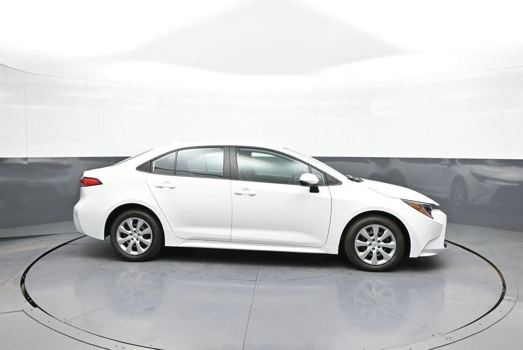 2025 Toyota Corolla 12th Gen - Image 5 of 12
