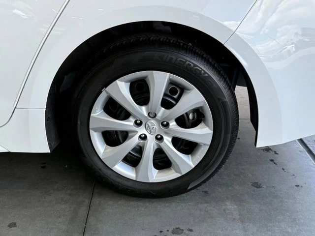 2025 Toyota Corolla 12th Gen - Image 16 of 21