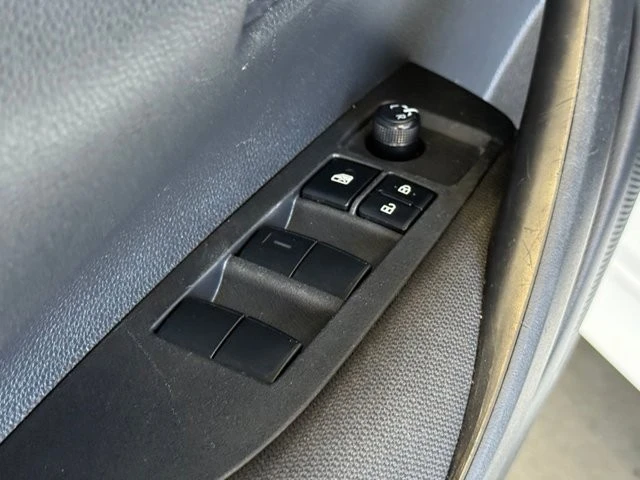2025 Toyota Corolla 12th Gen - Image 19 of 21