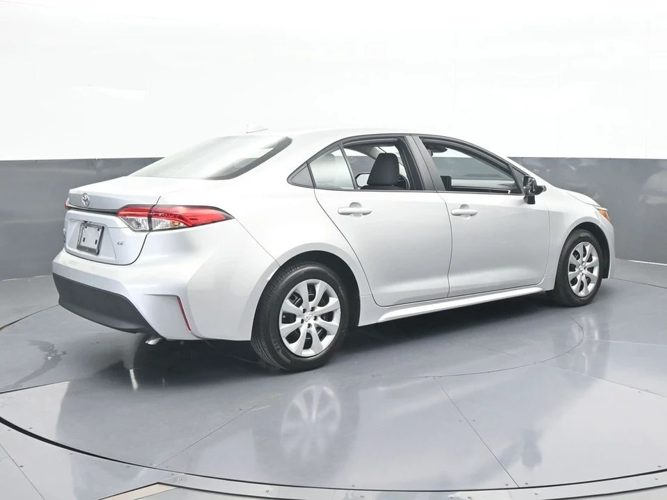 2025 Toyota Corolla 12th Gen - Image 6 of 12