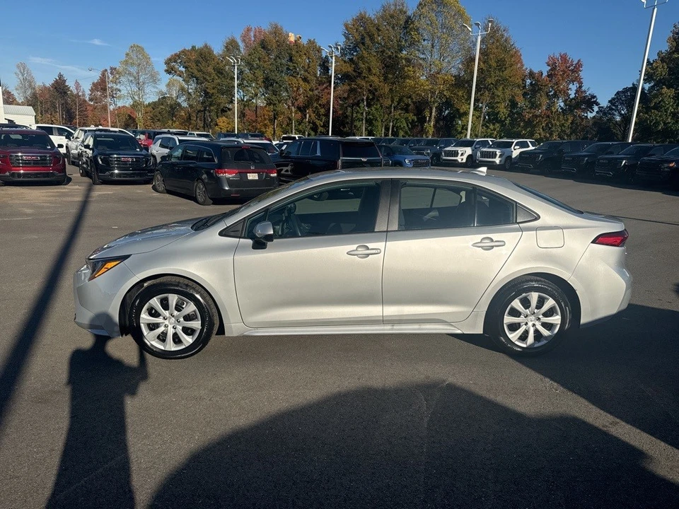 2025 Toyota Corolla 12th Gen - Image 2 of 12