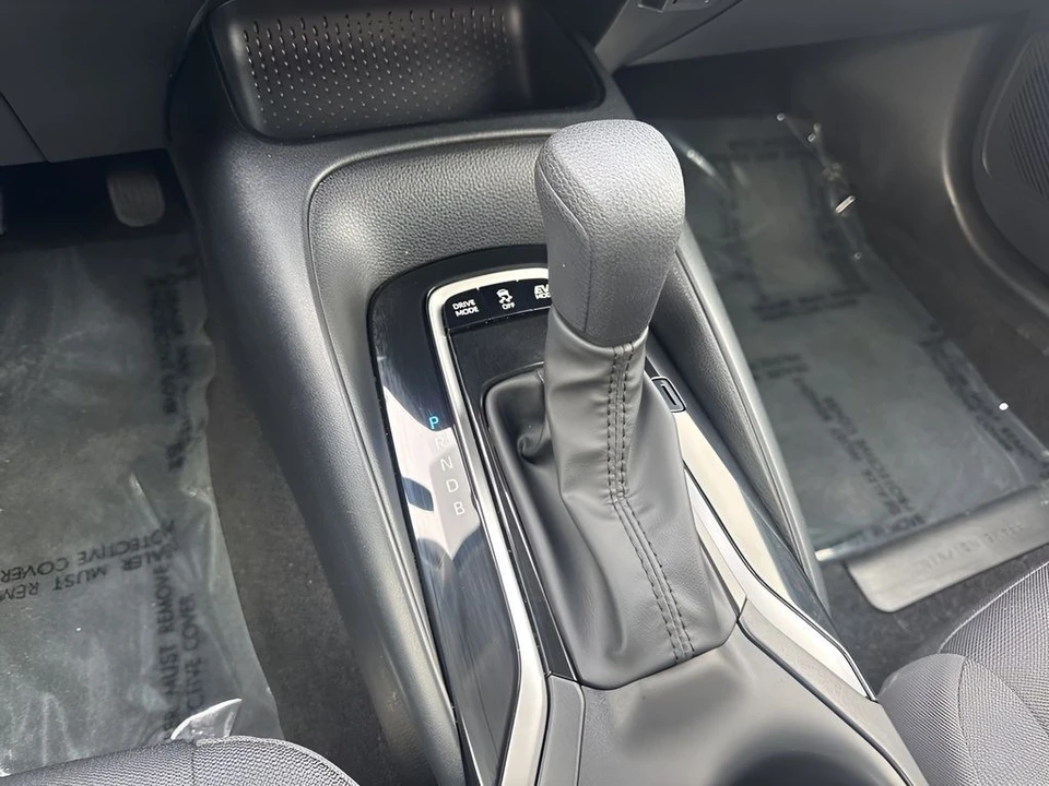2025 Toyota Corolla 12th Gen - Image 15 of 21
