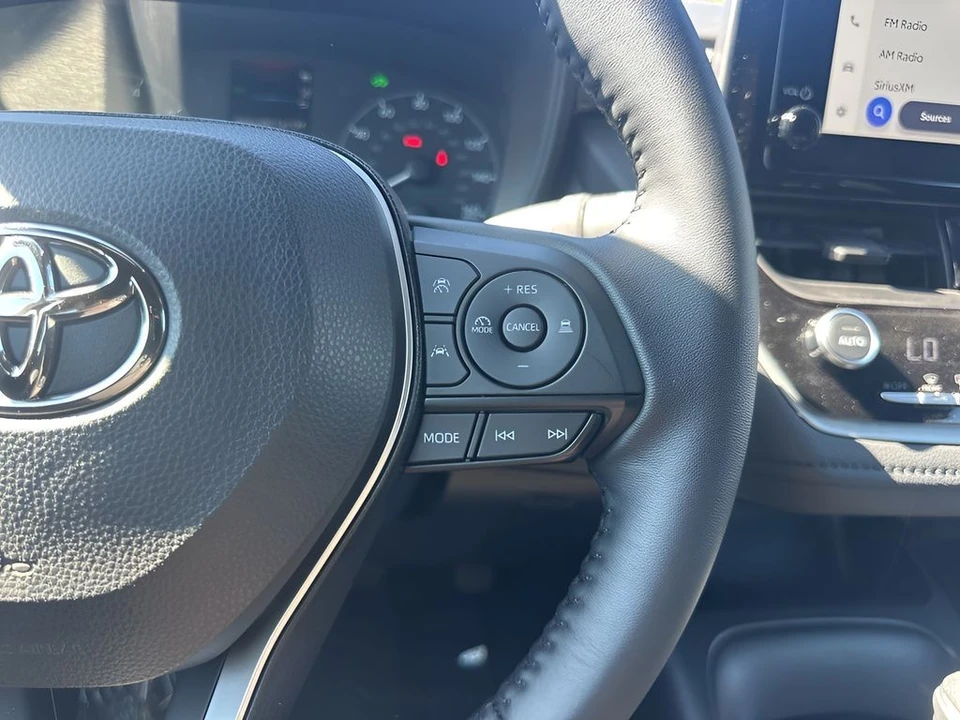 2025 Toyota Corolla 12th Gen - Image 14 of 21