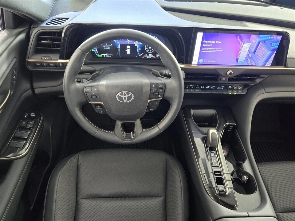 2025 Toyota Crown 16th Gen - Image 10 of 12