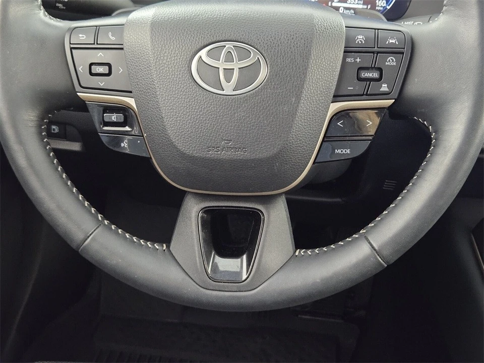 2025 Toyota Crown 16th Gen - Image 11 of 12