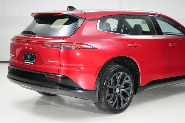 2025 Toyota Crown 16th Gen - Image 18 of 21