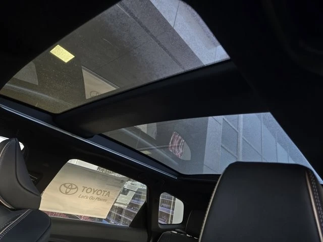 2025 Toyota Crown 16th Gen - Image 11 of 12