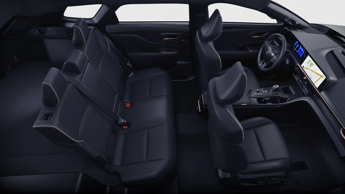 2025 Toyota Crown 16th Gen - Image 8 of 8