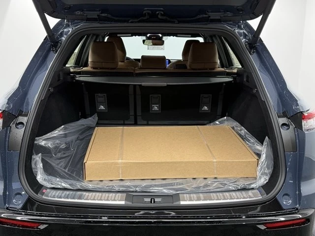 2025 Toyota Crown 16th Gen - Image 11 of 12