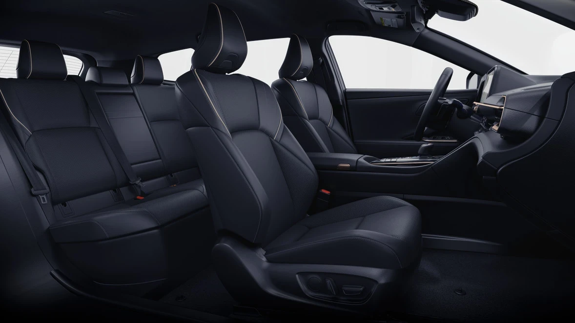 2025 Toyota Crown 16th Gen - Image 6 of 8