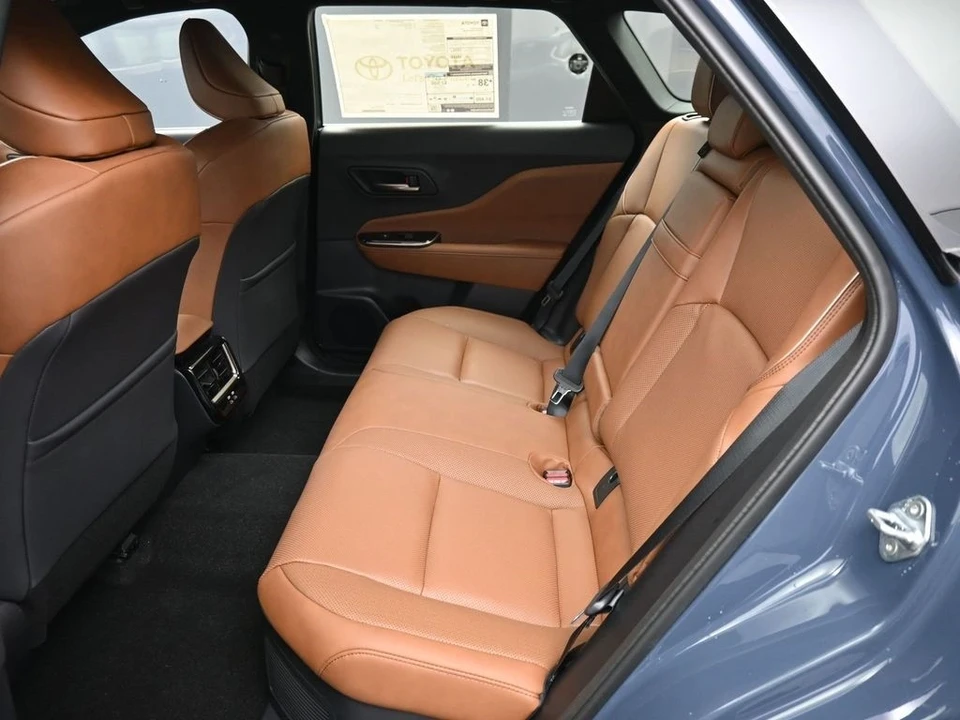 2025 Toyota Crown 16th Gen - Image 20 of 21