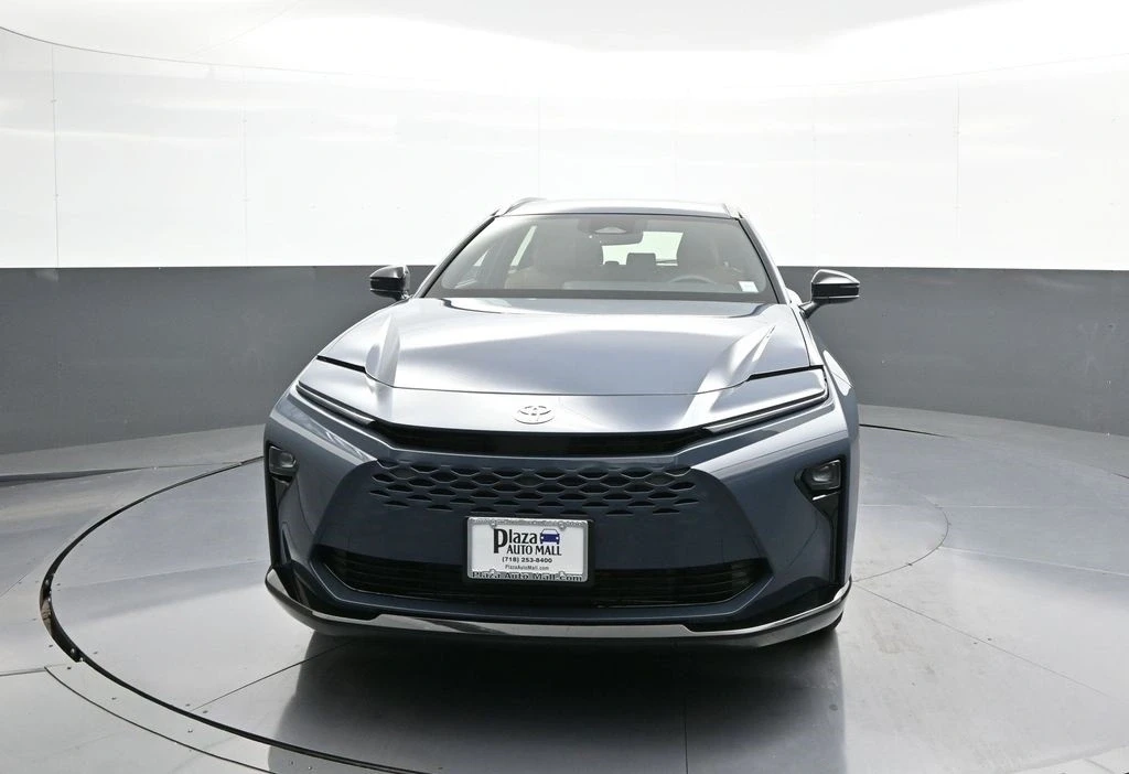 2025 Toyota Crown 16th Gen - Image 2 of 21
