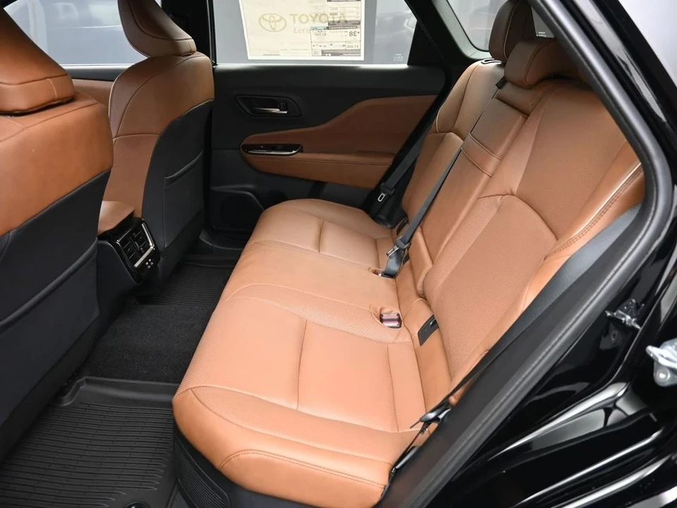 2025 Toyota Crown 16th Gen - Image 20 of 21