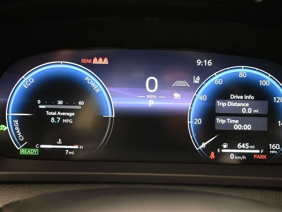 2025 Toyota Crown 16th Gen - Image 16 of 21