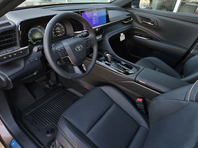 2025 Toyota Crown 16th Gen - Image 7 of 12