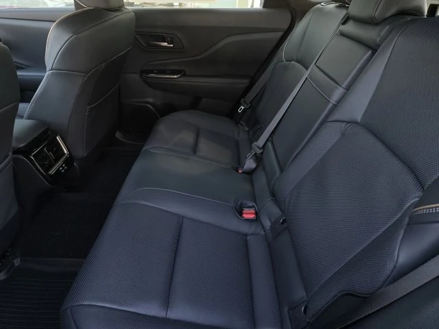 2025 Toyota Crown 16th Gen - Image 8 of 12