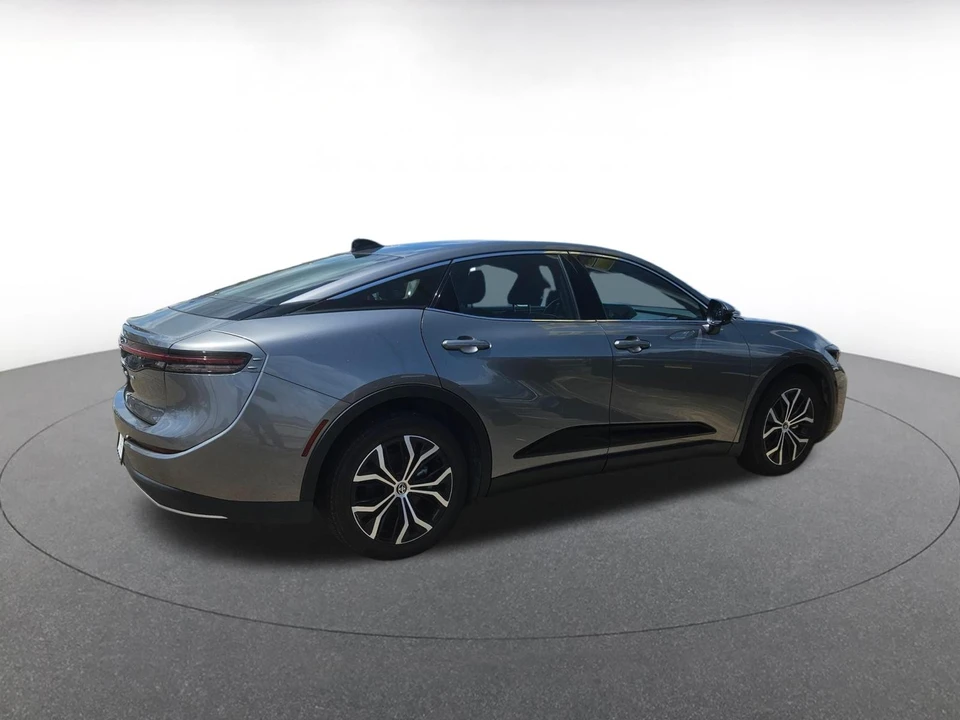 2025 Toyota Crown 16th Gen - Image 11 of 31