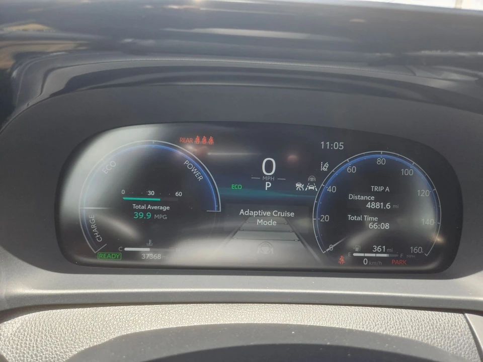 2025 Toyota Crown 16th Gen - Image 27 of 31