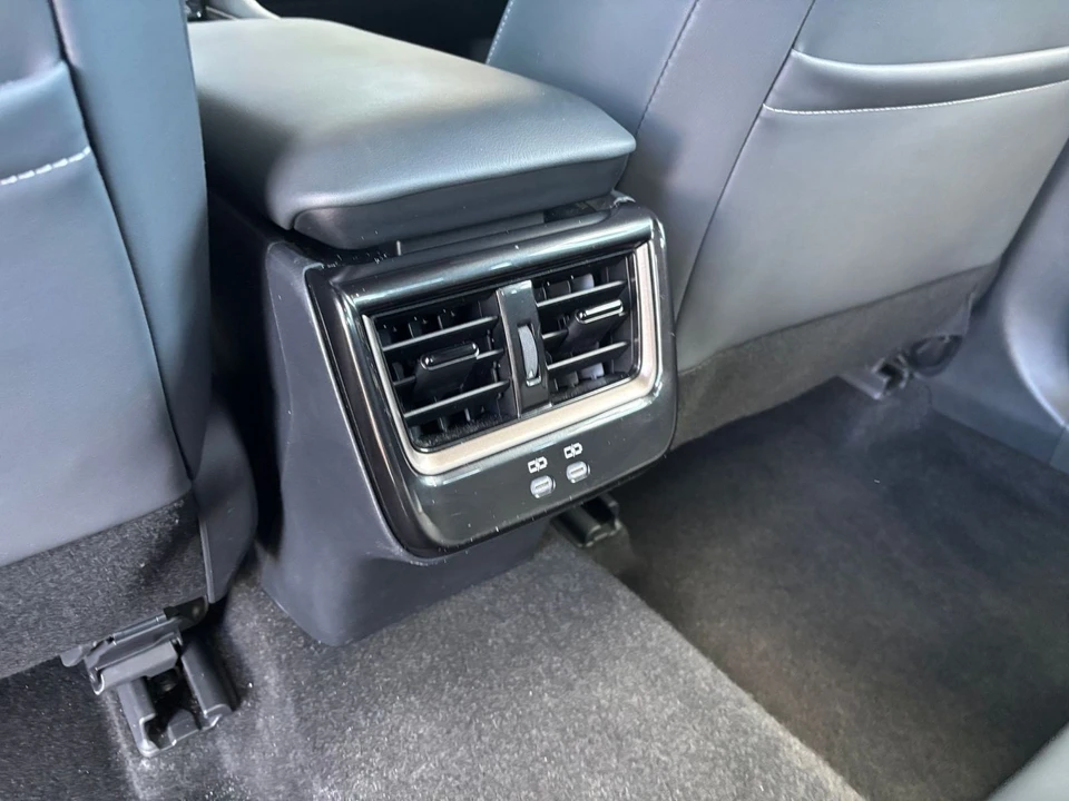 2025 Toyota Crown 16th Gen - Image 26 of 31