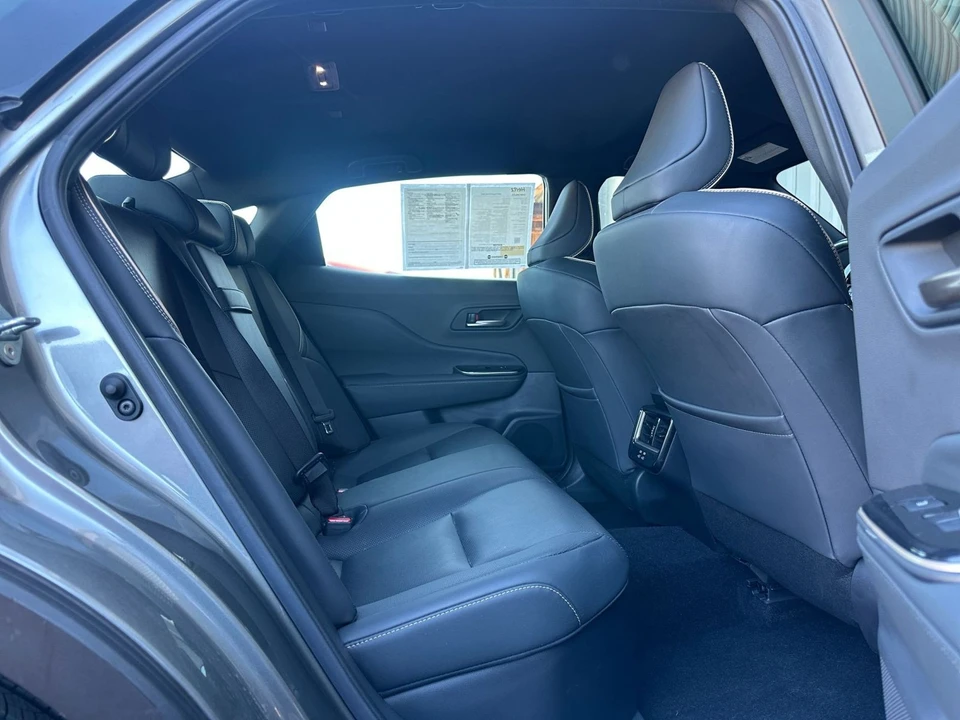 2025 Toyota Crown 16th Gen - Image 21 of 31