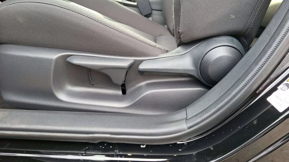 2025 Toyota GR Corolla 12th Gen - Image 15 of 19