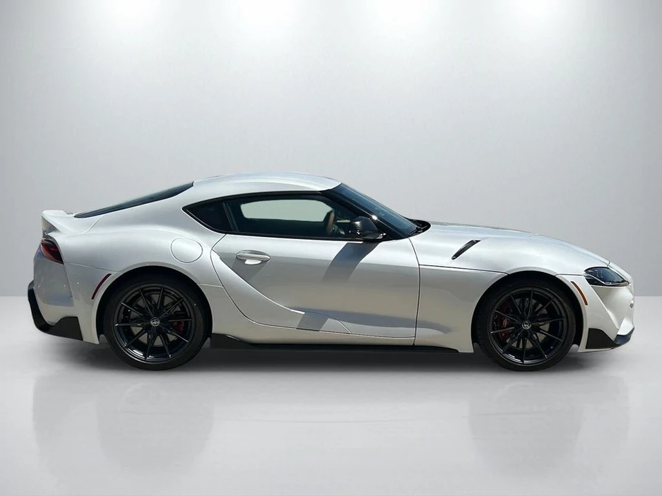2025 Toyota GR Supra 5th Gen - Image 4 of 31