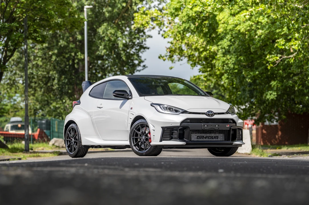 2025 Toyota Yaris - Image 14 of 31