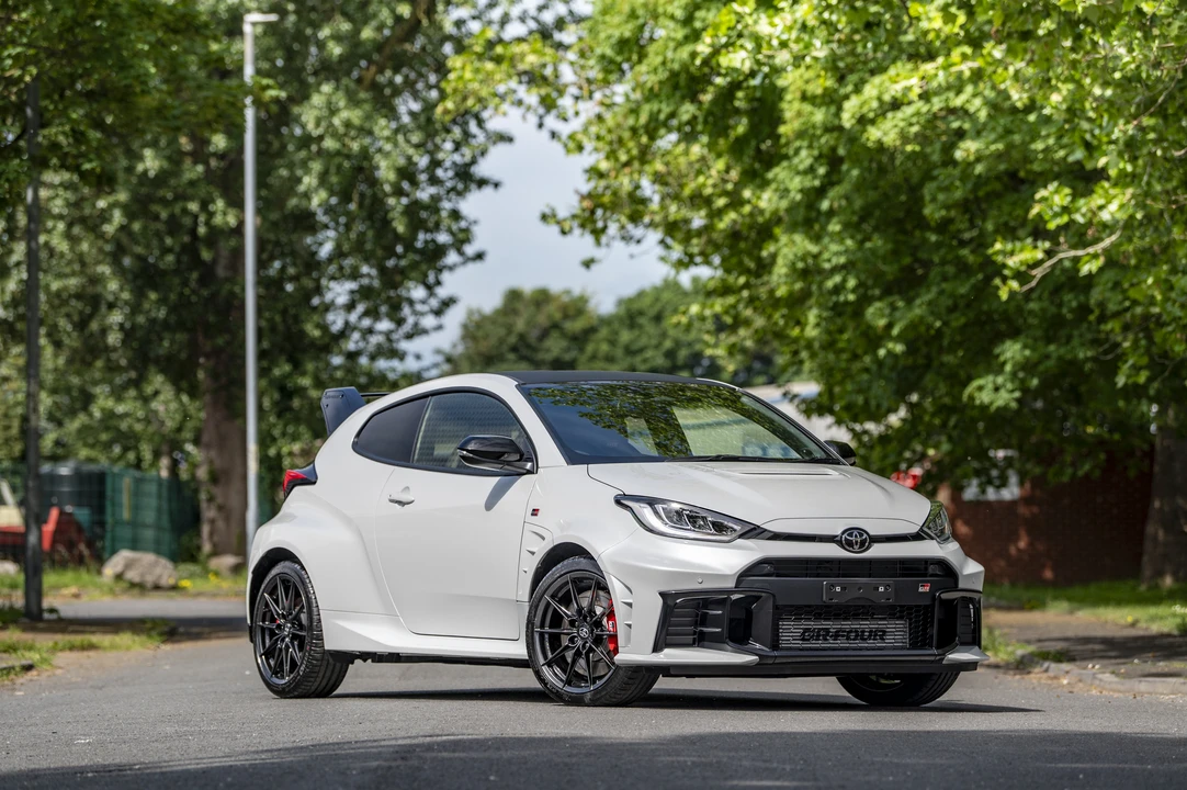 2025 Toyota Yaris - Image 16 of 31