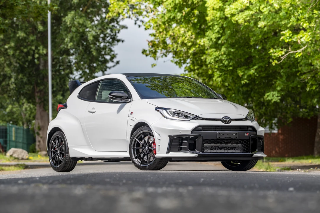 2025 Toyota Yaris - Image 19 of 31