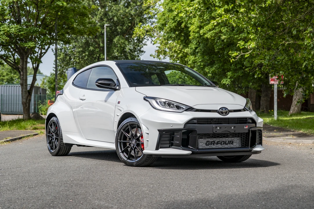 2025 Toyota Yaris - Image 20 of 31