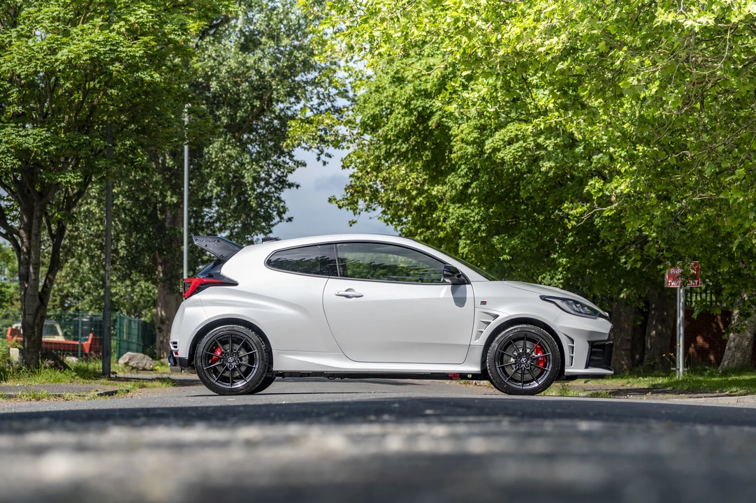 2025 Toyota Yaris - Image 22 of 31
