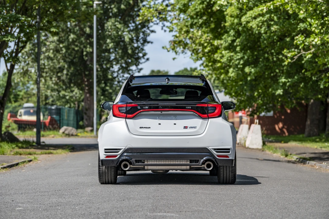 2025 Toyota Yaris - Image 30 of 31