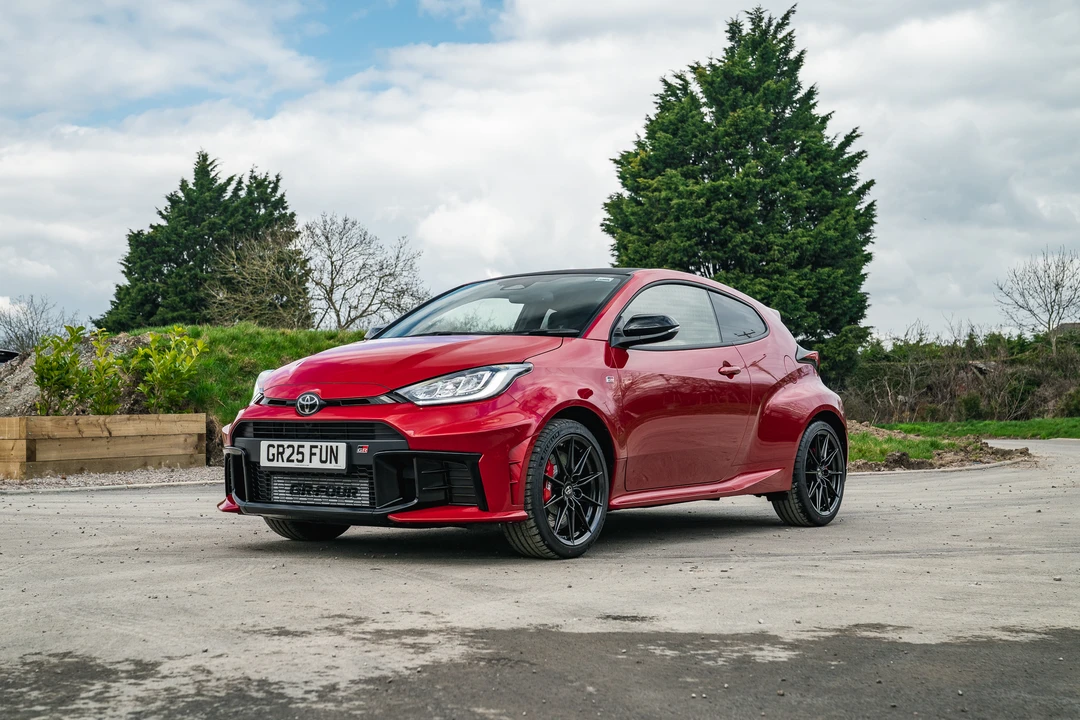 2025 Toyota Yaris - Image 17 of 31