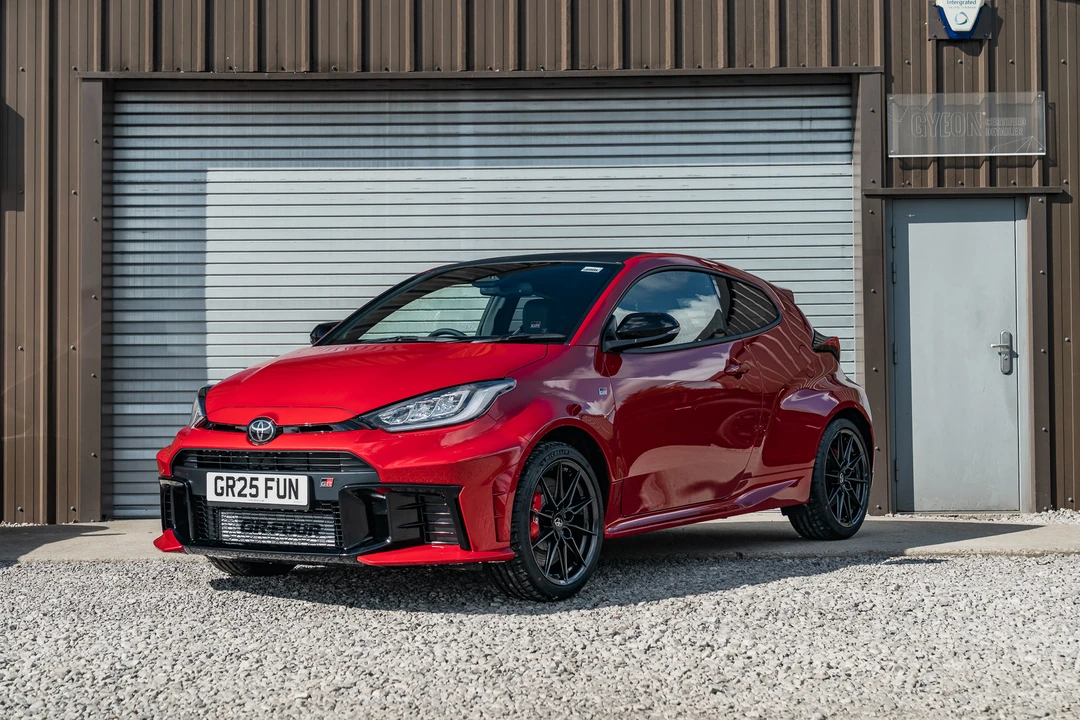 2025 Toyota Yaris - Image 9 of 31