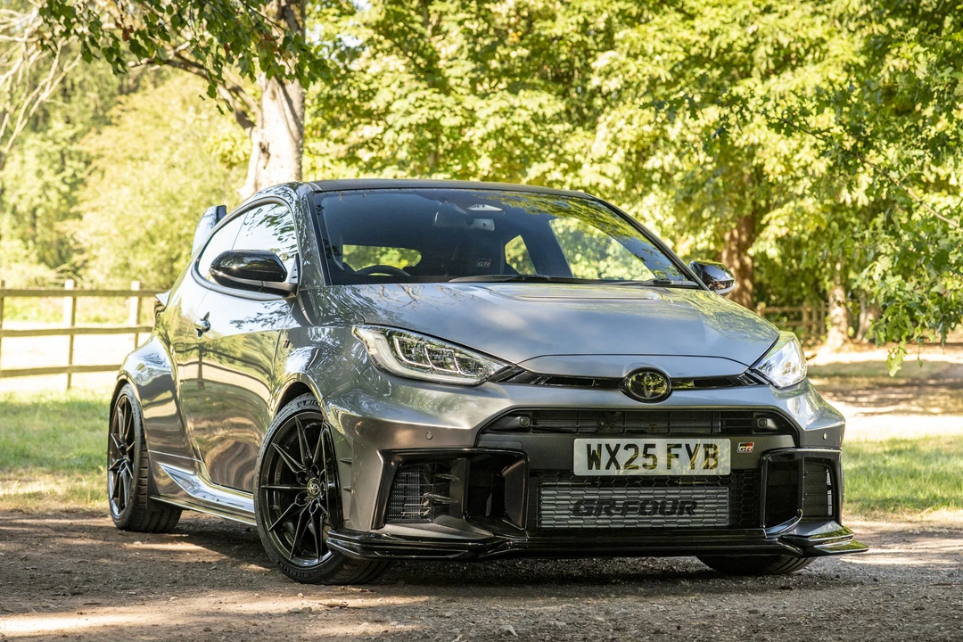 2025 Toyota Yaris - Image 18 of 31